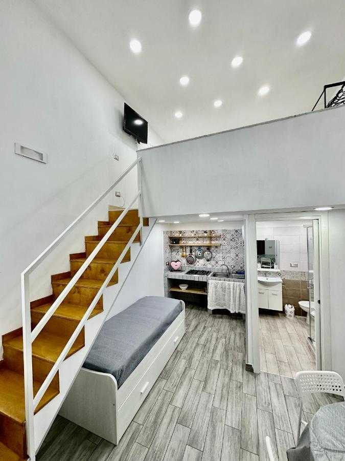 La Casa Di Elisa Apartman Nápoly Kültér fotó